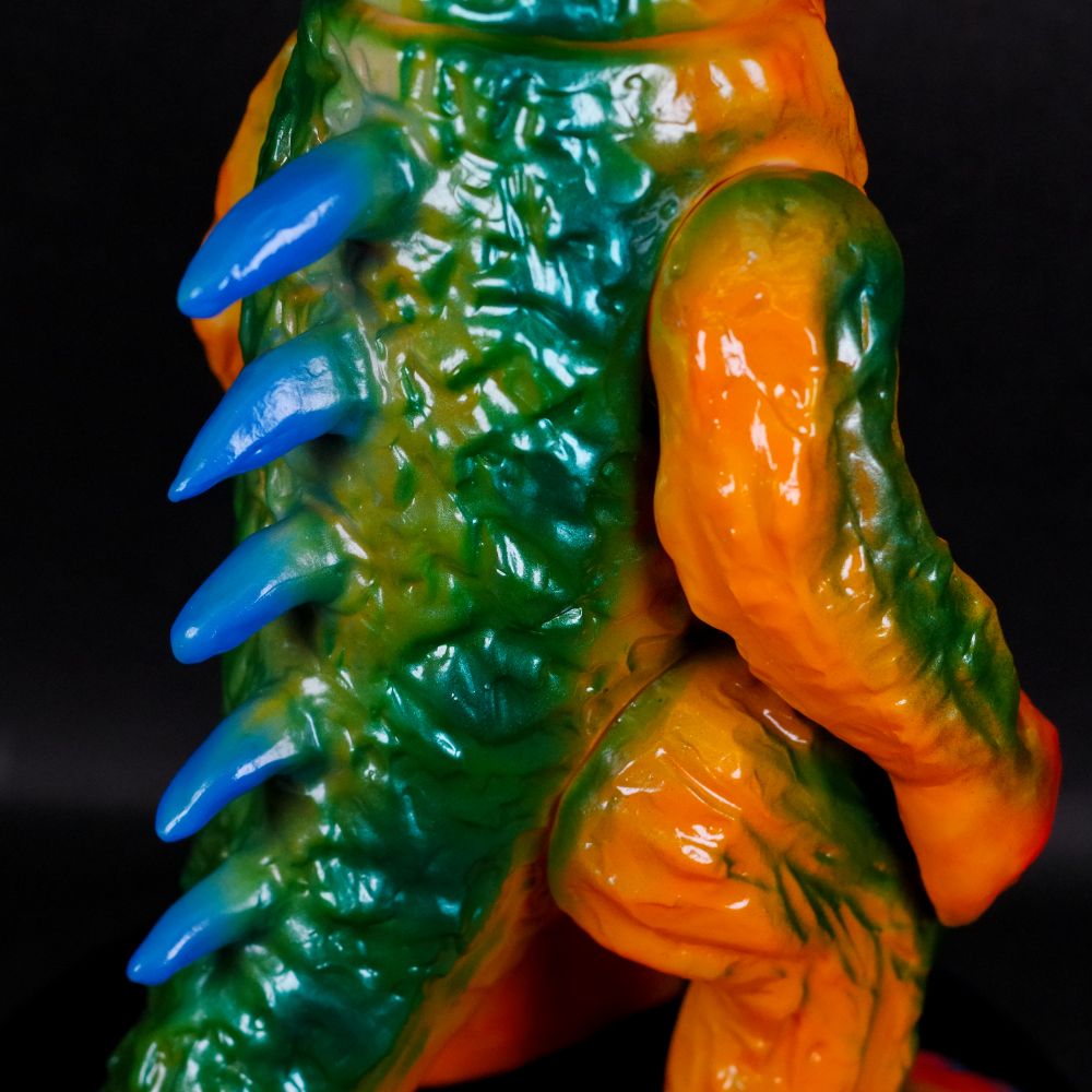 11月17日(金)より受注受付開始】【ブルマァク】バラン(オレンジ)が登場