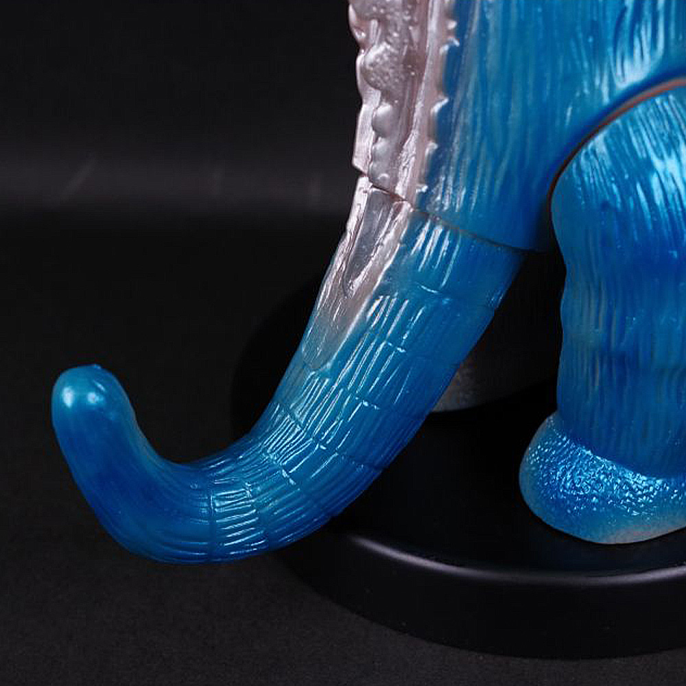 11月17日(金)より受注受付開始】【ブルマァク】ゴジラ プラモ版(ハワイ