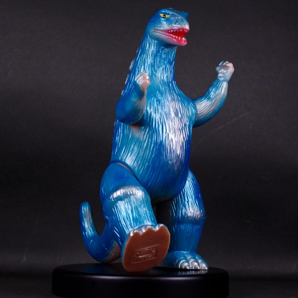 11月17日(金)より受注受付開始】【ブルマァク】ゴジラ プラモ版(ハワイ