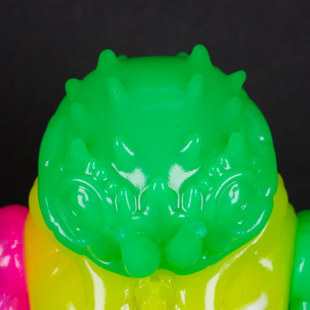 12月4日(月)18時より抽選開始】【GYAROMI】クレイジーカラーアイテムが