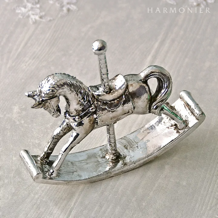 シルバーフォレストロッキングホースオブジェ｜クリスマス雑貨の通販