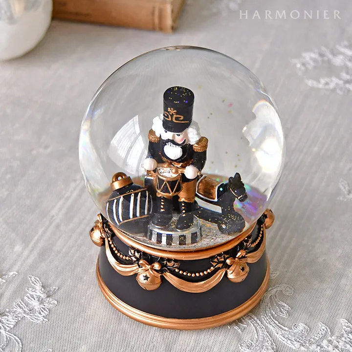 スノードームオルゴール/ブラックソルジャー｜クリスマス雑貨の通販