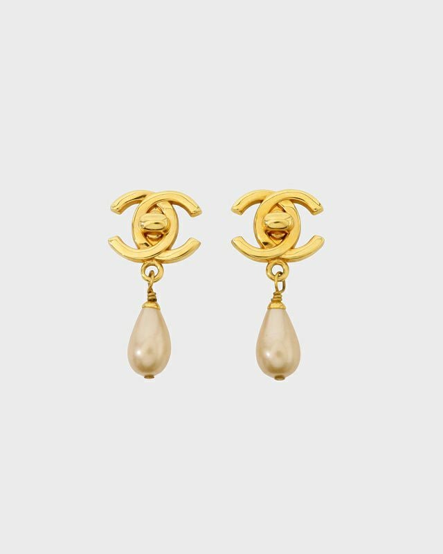 CHANEL COCOターンロックパールイヤリング | Hedy
