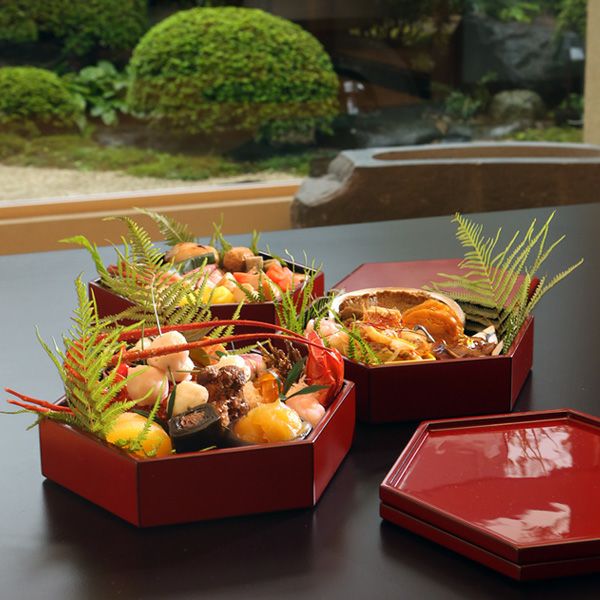 宮内庁御用達 漆器 山田平安堂】六角重 朱塗 | 漆器 山田平安堂 WEB本店