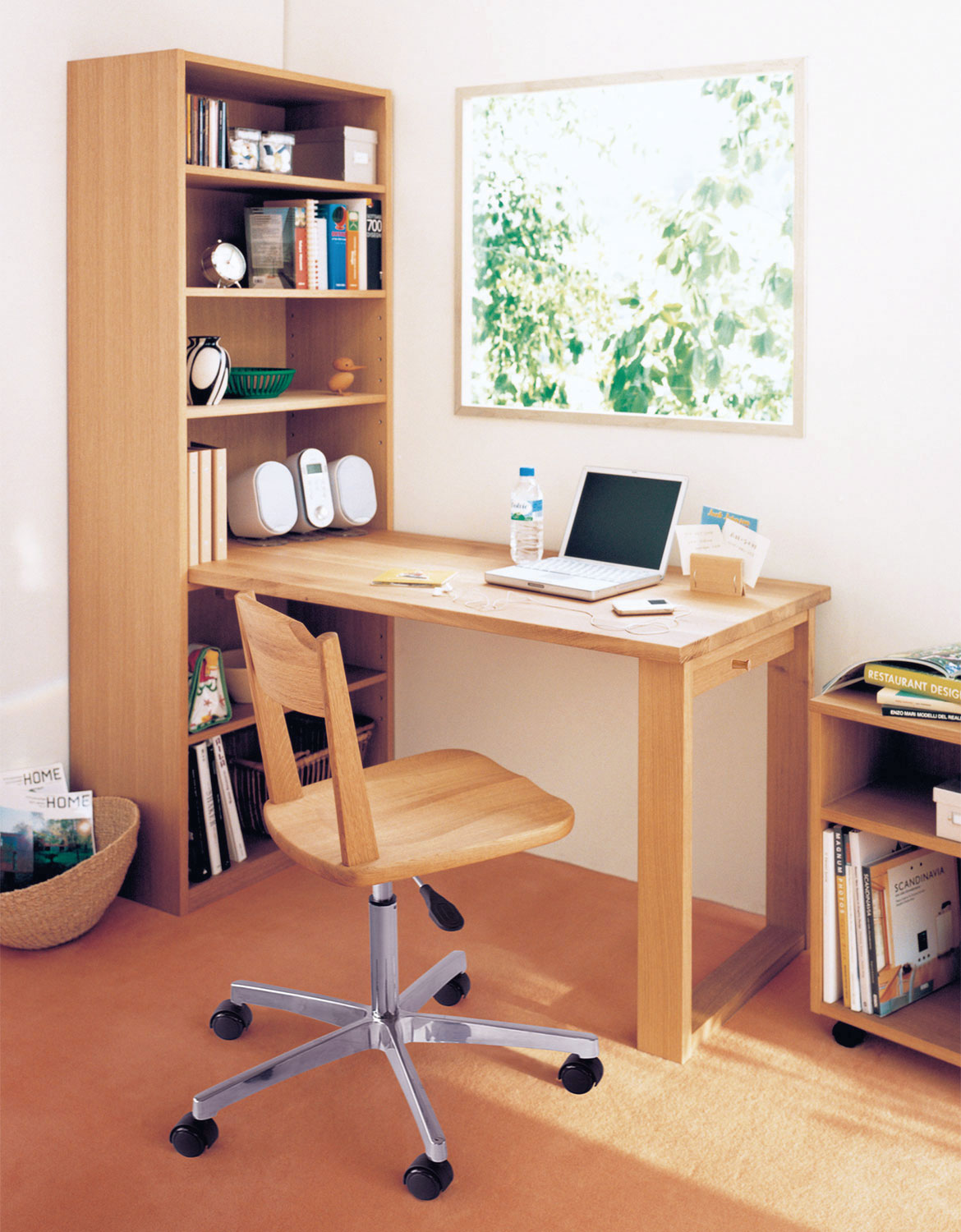 soffio デスク（キャビネット+枠脚） | 飛騨産業株式会社【公式