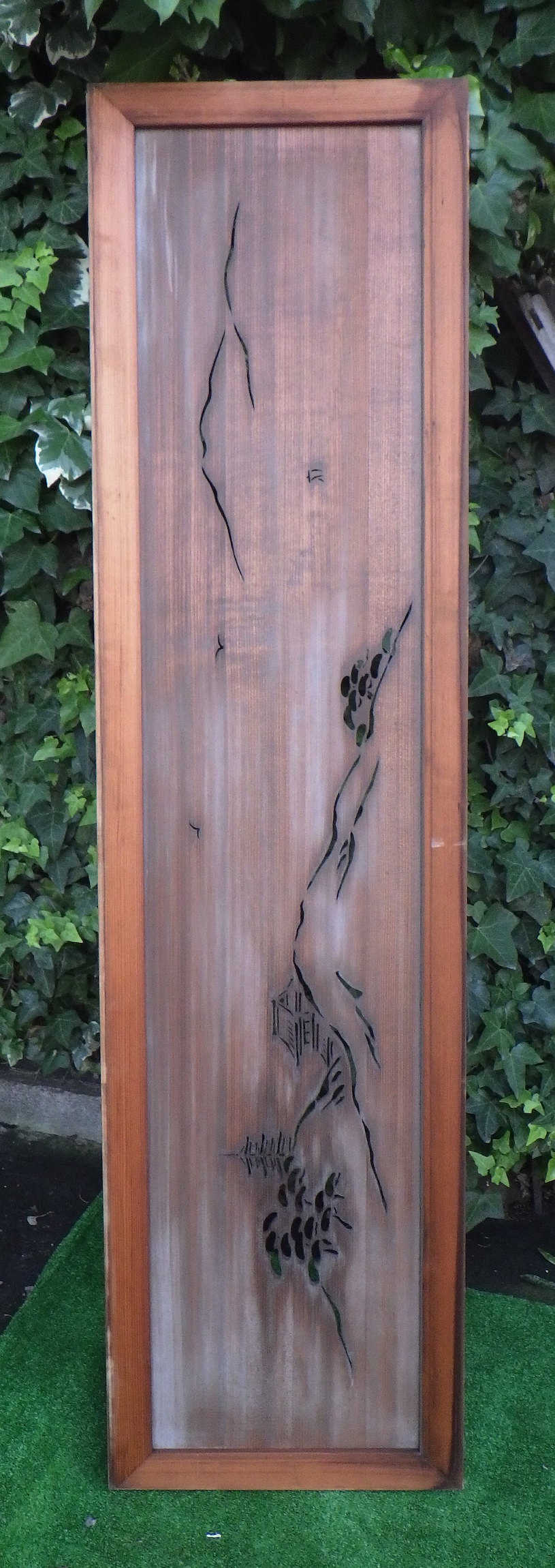 ひでしな商店 / 透かし彫り欄間