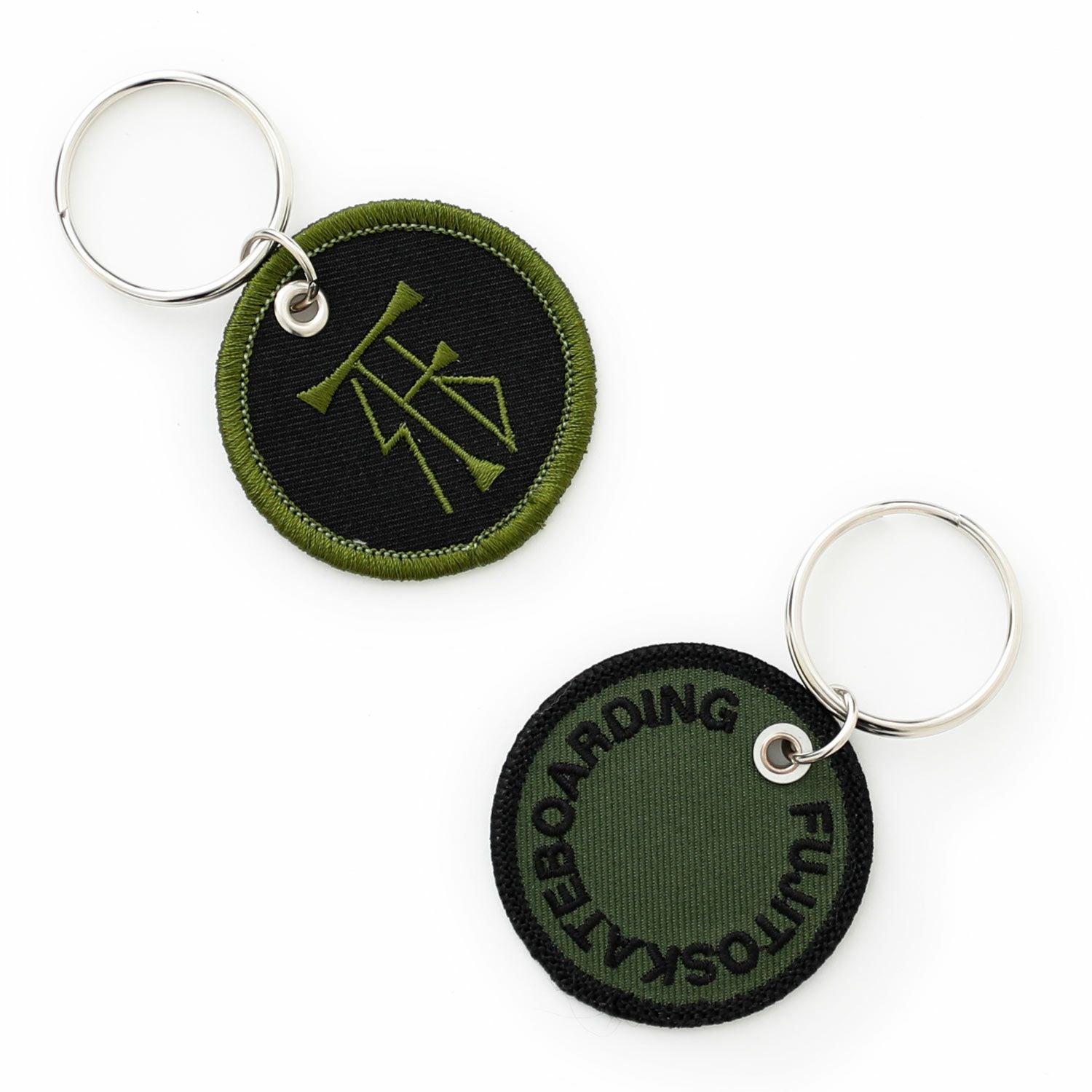 000000007008-03.jpg?size=xxl&w