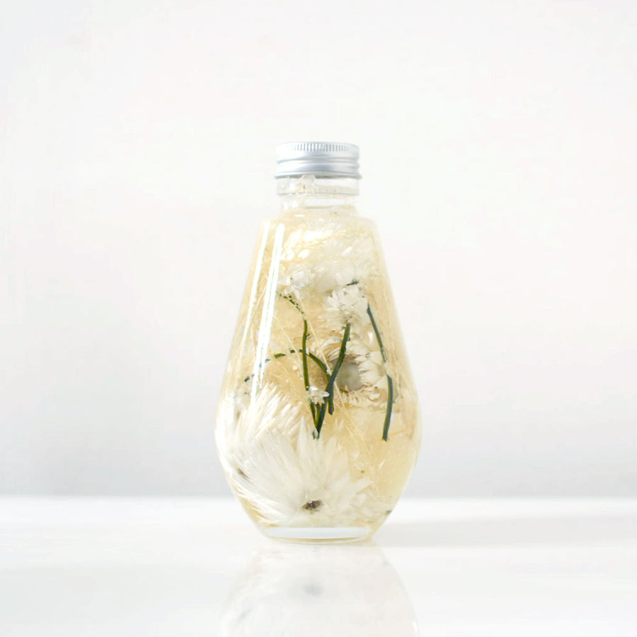 ホワイトのボタニカルハーバリウム – Craftie Home (クラフティホーム)