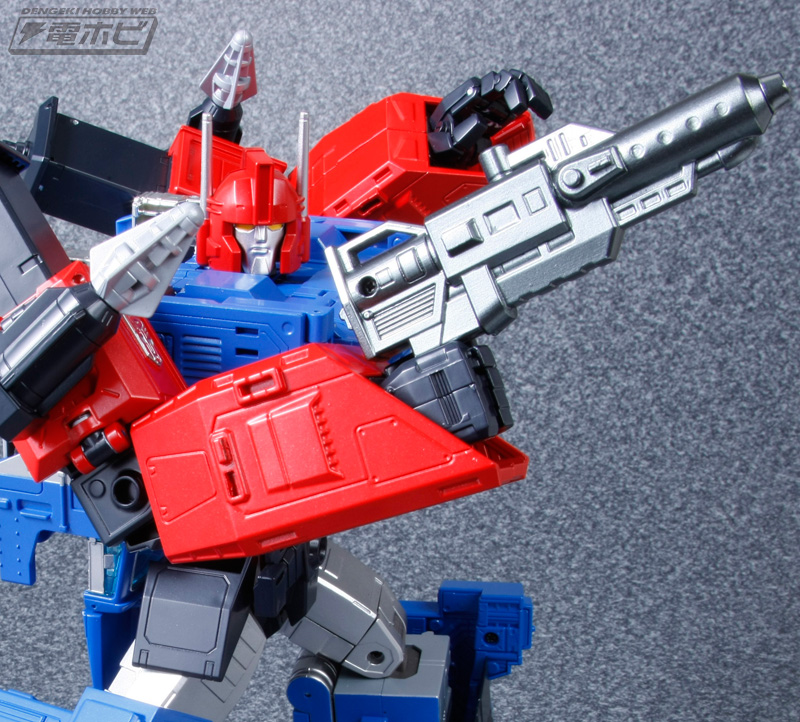 マグナス」を纏いし勇者。今、偽りは新たな伝説となる