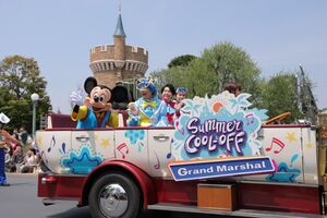 Mrs．GREEN APPLEが東京ディズニーランドにサプライズ
