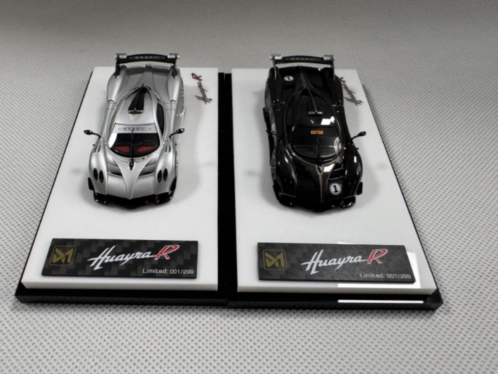 DMY 1:64 Pagani Huayra R (2 Colours) DMY64005/DMY64006 – Horizon