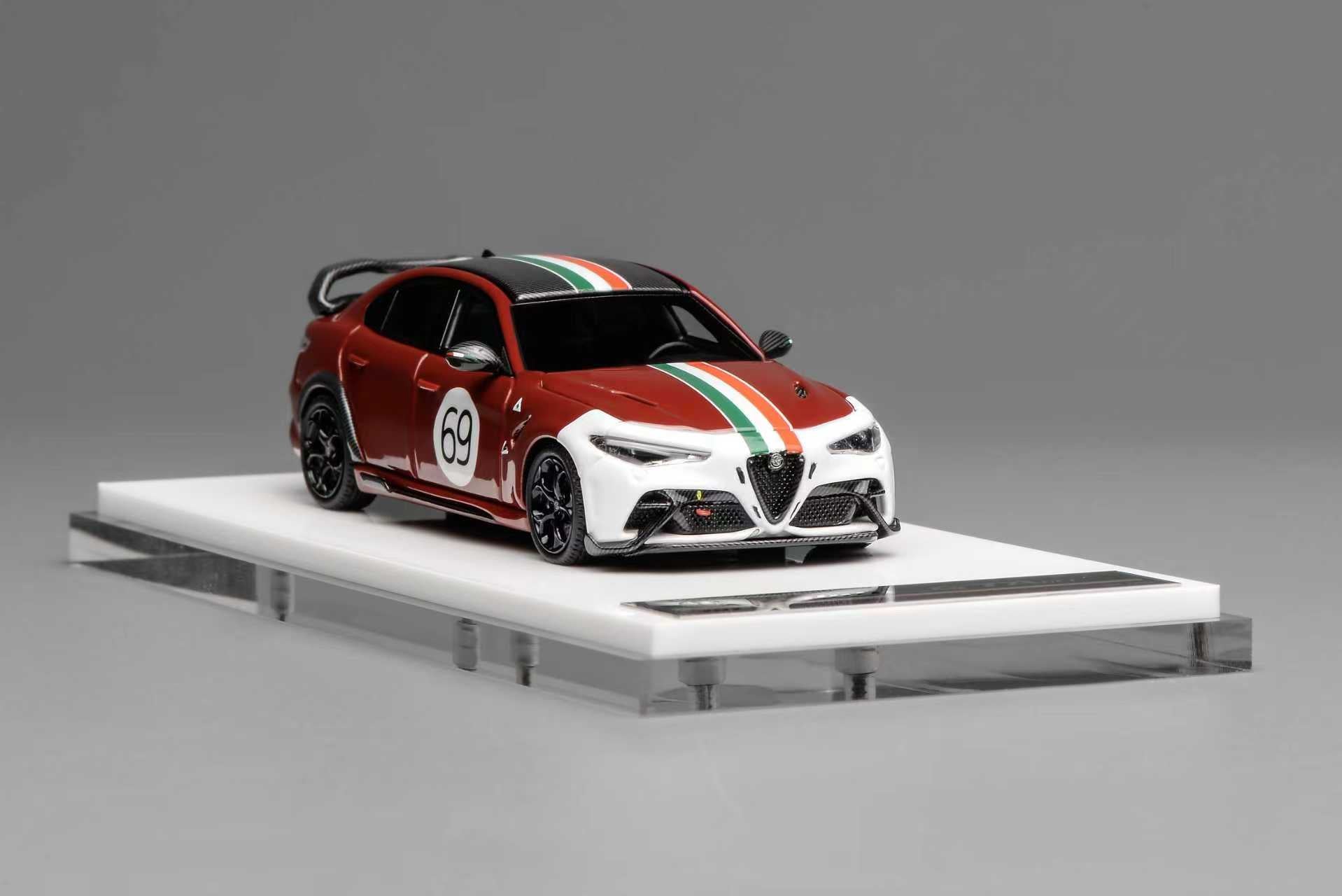 MOTORHELIX 1:64 Alfa Romeo Giulia GTAm (3 Colors) – Horizon Diecast