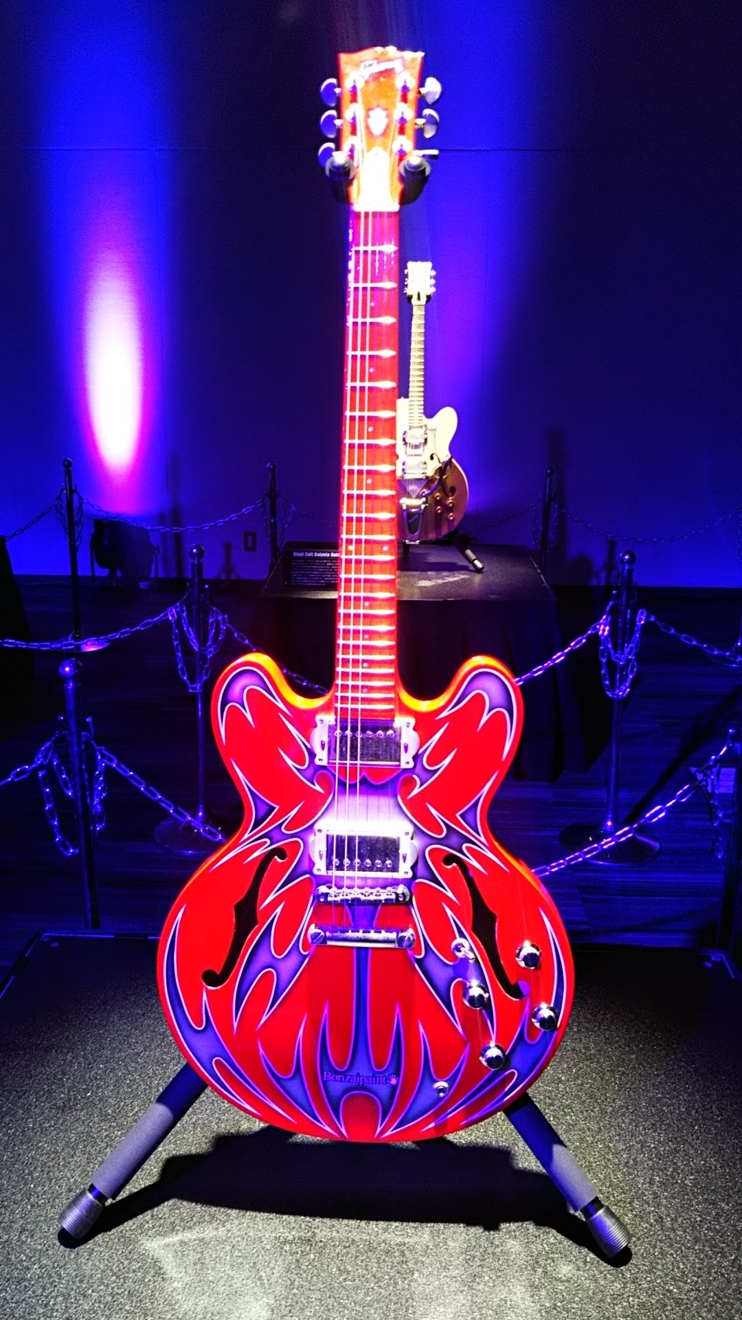 布袋寅泰「時代を奏でた40本の愛機たち」＠Gメッセ群馬 Pt.3: HOTEIFETI