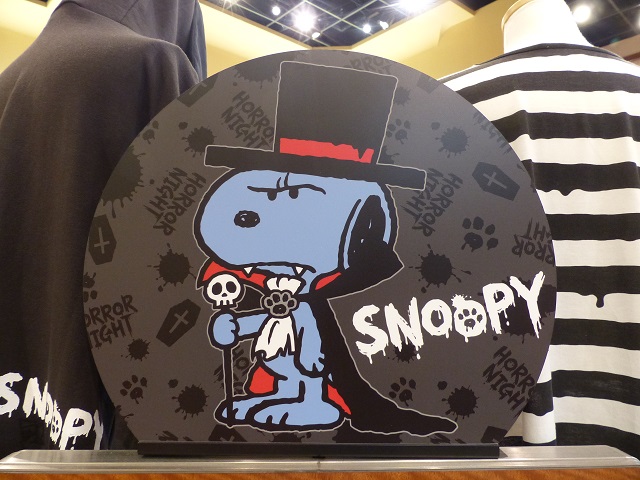 USJのハロウィーンホラーナイト限定スヌーピー！最新グッズ情報