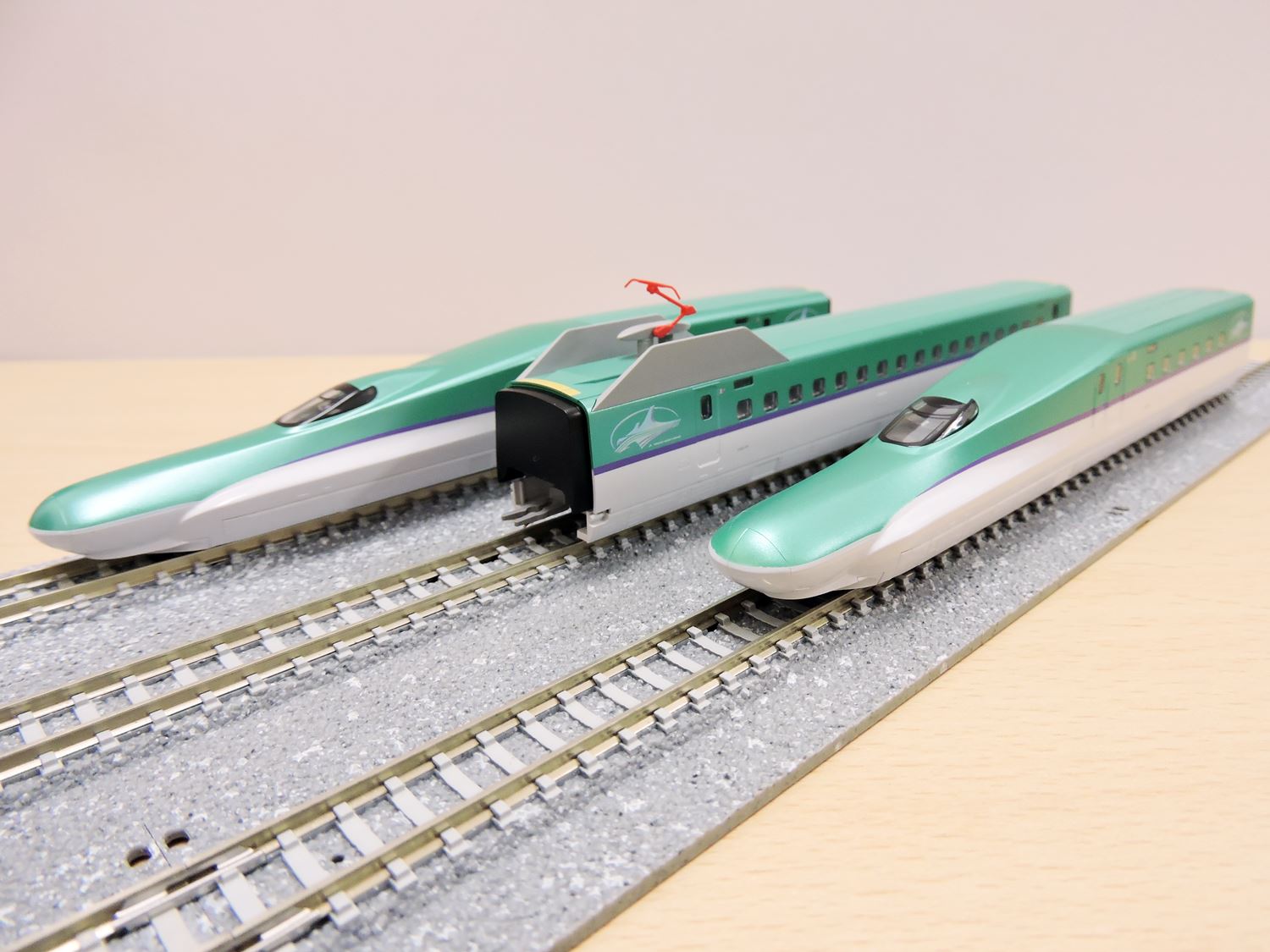 商品紹介】TOMIX製 JR H6系 北海道新幹線 | 模型屋なび