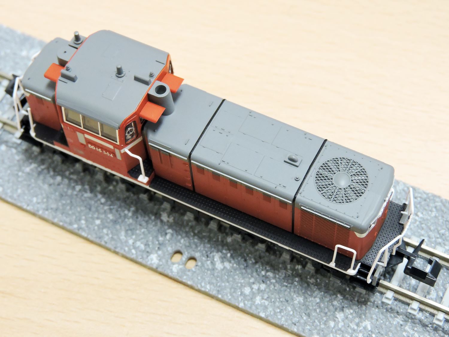 商品紹介】KATO製DD16-304号機 ラッセル式除雪車セット | 模型屋なび