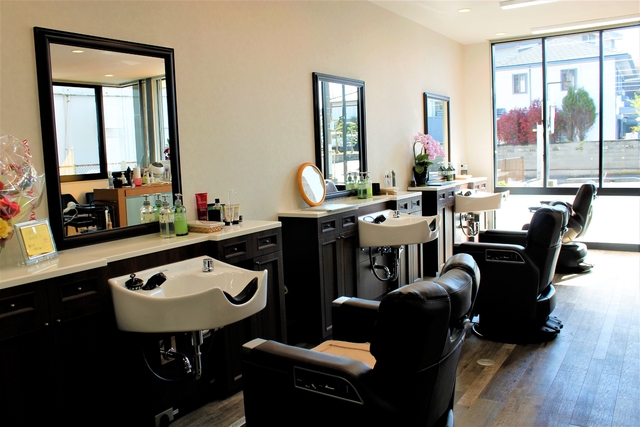 Barber ＆ Beauty 三容[日立市/ヘアサロン]｜お店情報｜茨城のお店