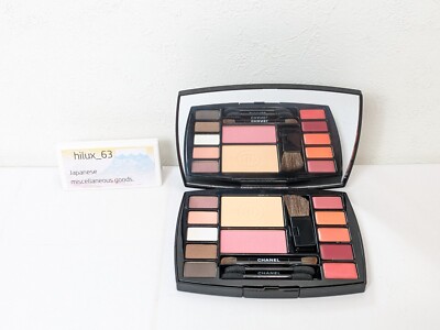 CHANEL Travel Makeup Palette Destination (15g / 0.53oz) Essentials