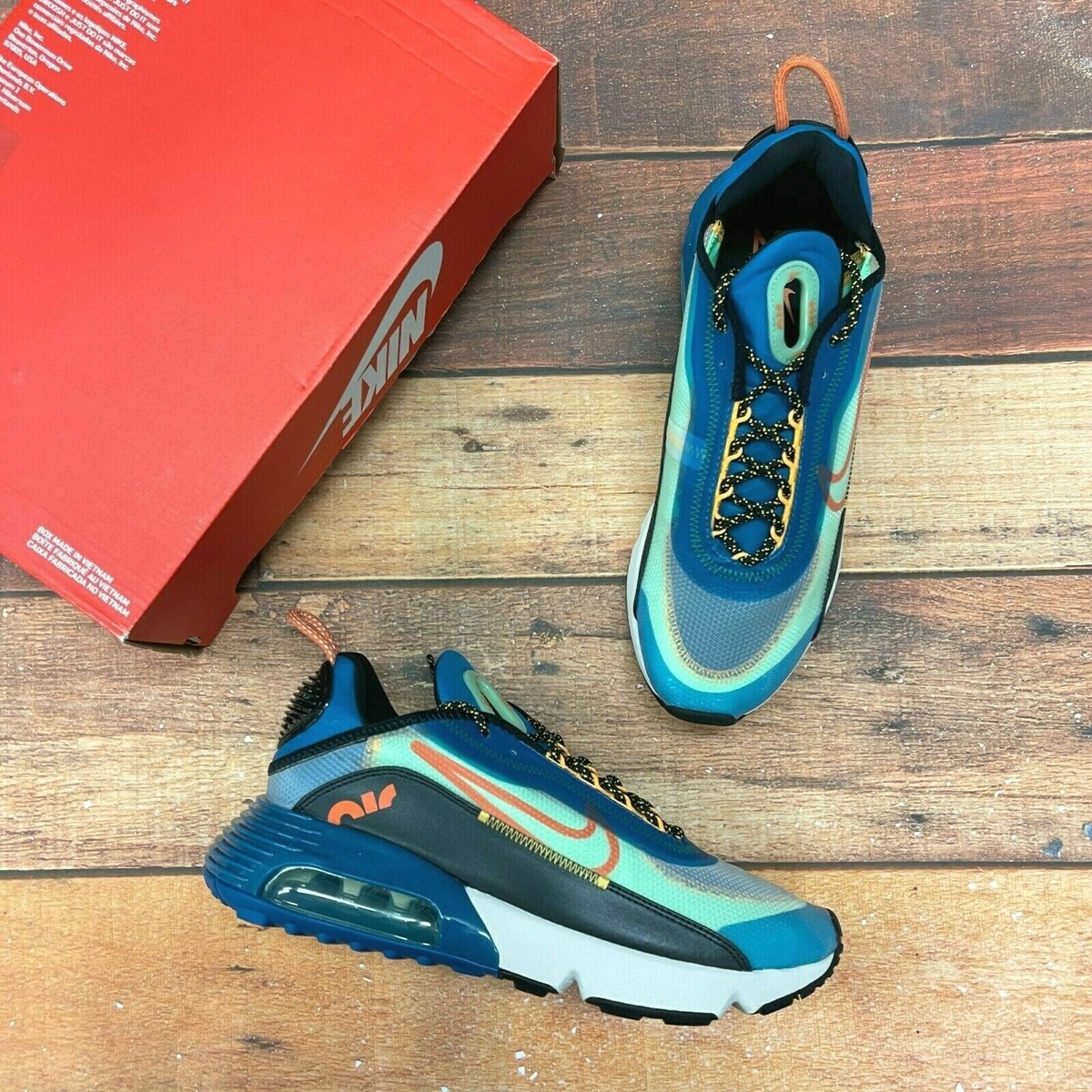 Nike Air Max 2090 Green Abyss/Starfish CZ7867-300 Men's Athletic