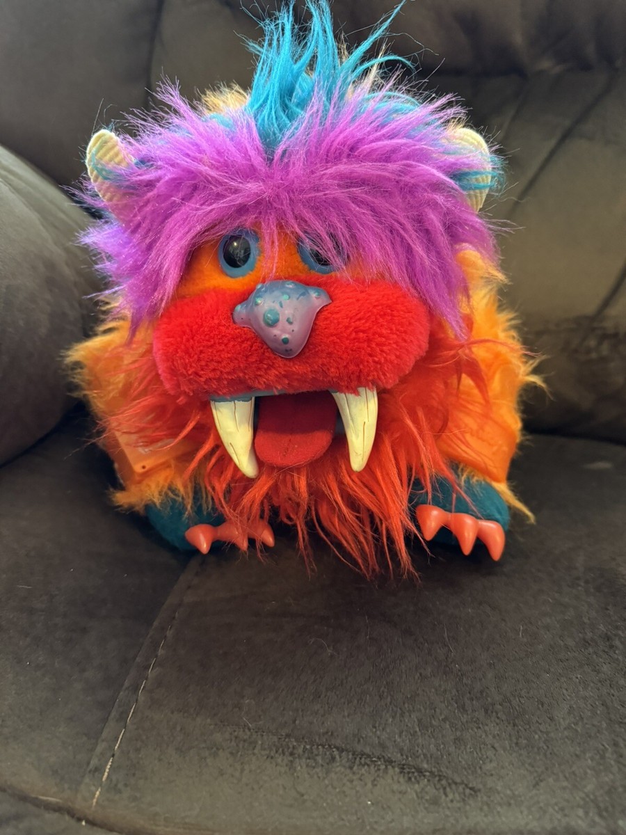 1986 My Pet Monster Gwonk Hand Puppet Plush With Shackles Cuffs | eBay