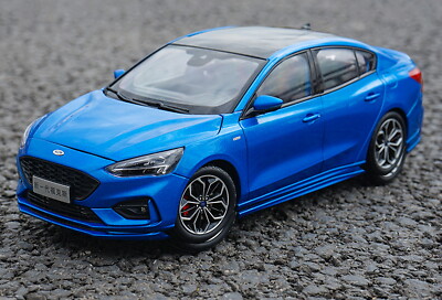 1/18 Scale FORD FOCUS 2020 Blue Diecast Car Model Toy Collection