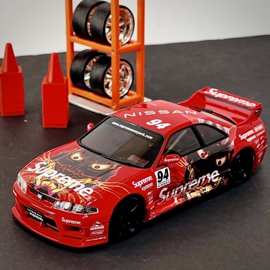 Supreme/Kyosho Mini-Z • Nissan Skyline R33 • RC Readyset • Cross