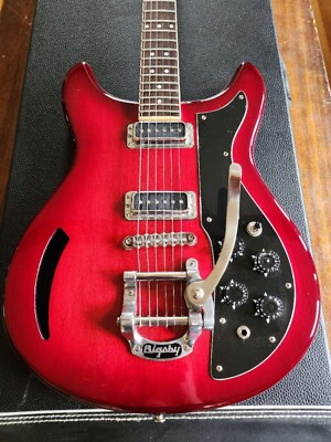 Eastwood Airline Custom K-200 Deluxe semi-hollow double-cut Bigsby