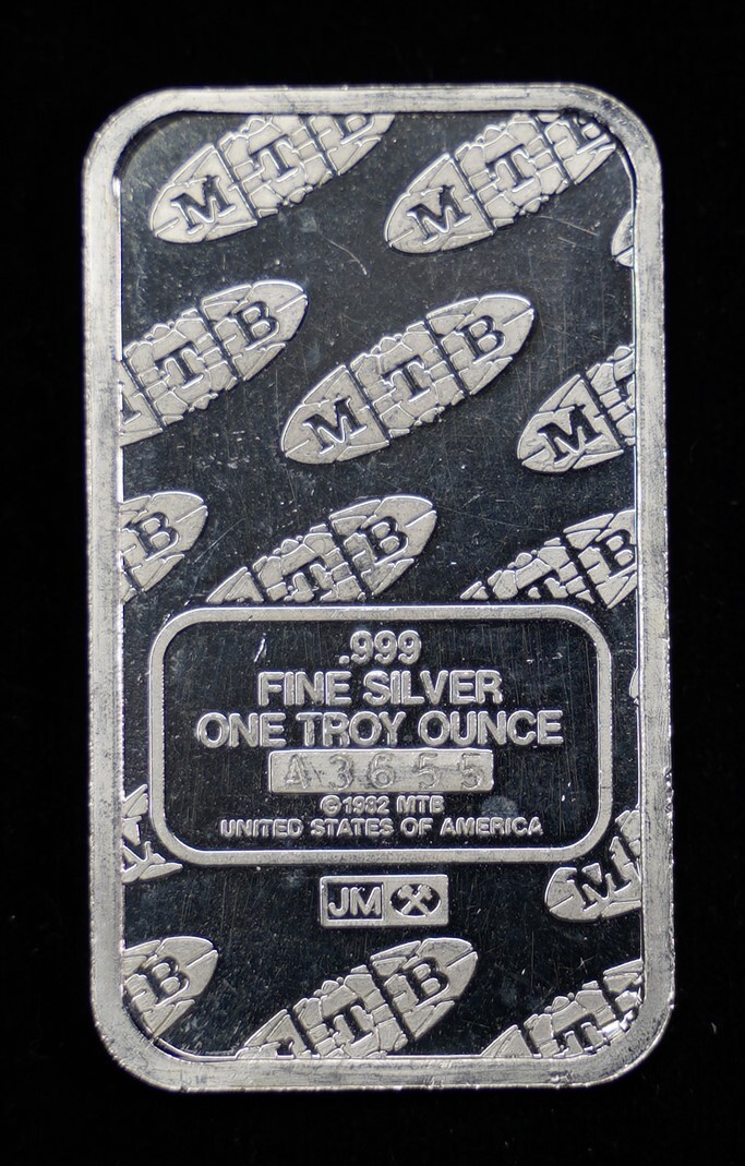 Vintage 1982 JM MTB Statue of Liberty 1 Troy oz .999 Fine Silver