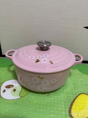 Le Creuset pot 25th anniversary cocotte Ronde Sakura Japan limited