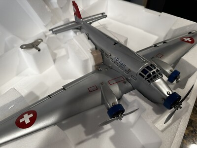 Marklin 19801 Clockwork Plane JU-52 Trimotor Airplane- Beautiful