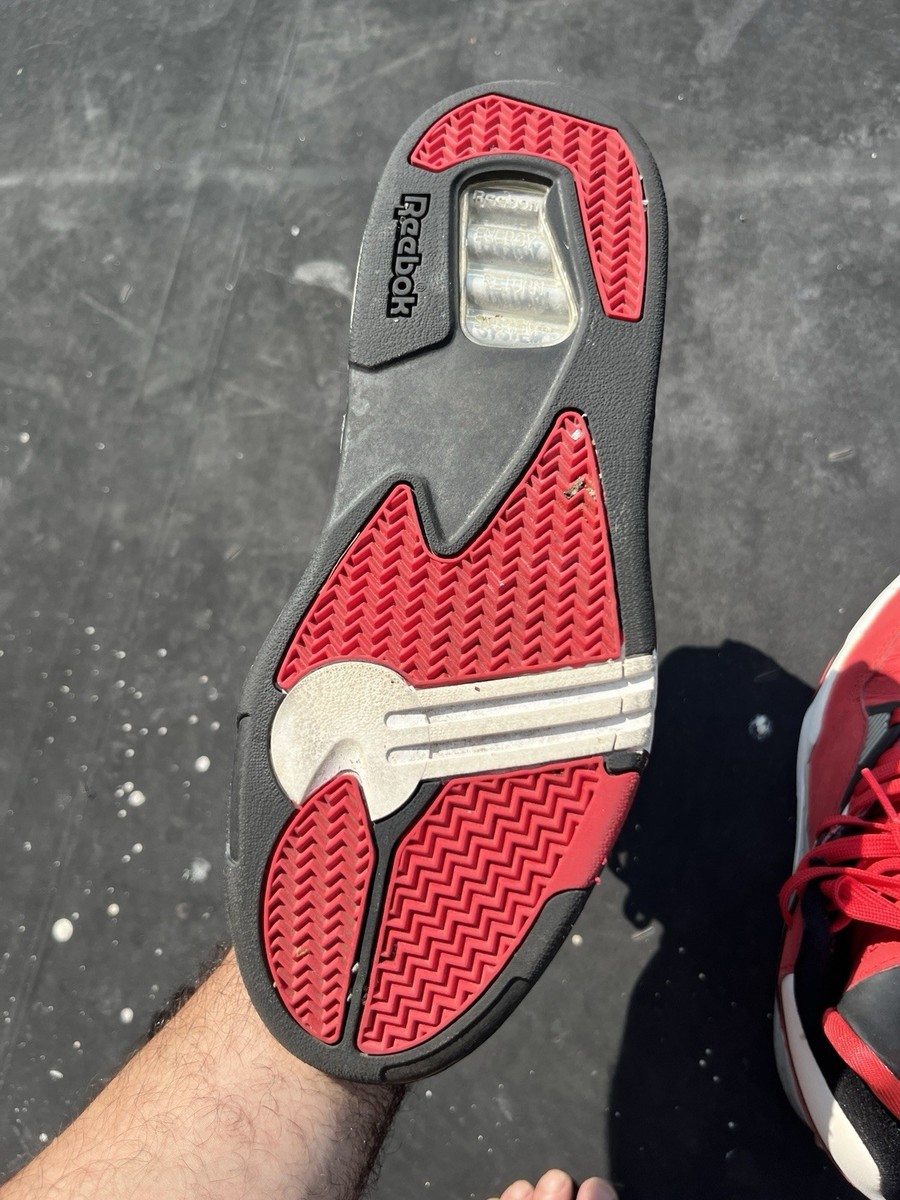 Size 8.5 - Reebok Pump Omni Zone Retro Red Black | eBay