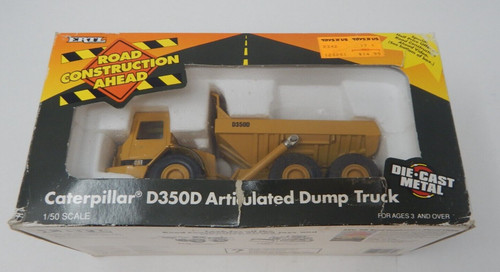 Tonkin 30001 Caterpillar MT4400D AC Mine Dump Truck 1/50 Die-cast