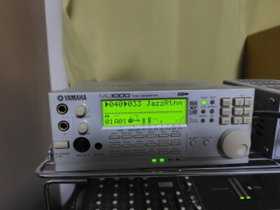Yamaha MU-1000 Tone Generator Sound Module 100V Synth Rack Tested