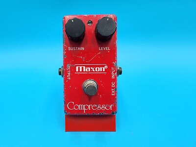 Vintage 80s Maxon Compressor CP-101 Guitar Effect Pedal Bass