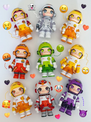 MEGA SPACE MOLLY 100% × EMOJI SERIES 2.76-3.54 INCHES AUTHENTIC