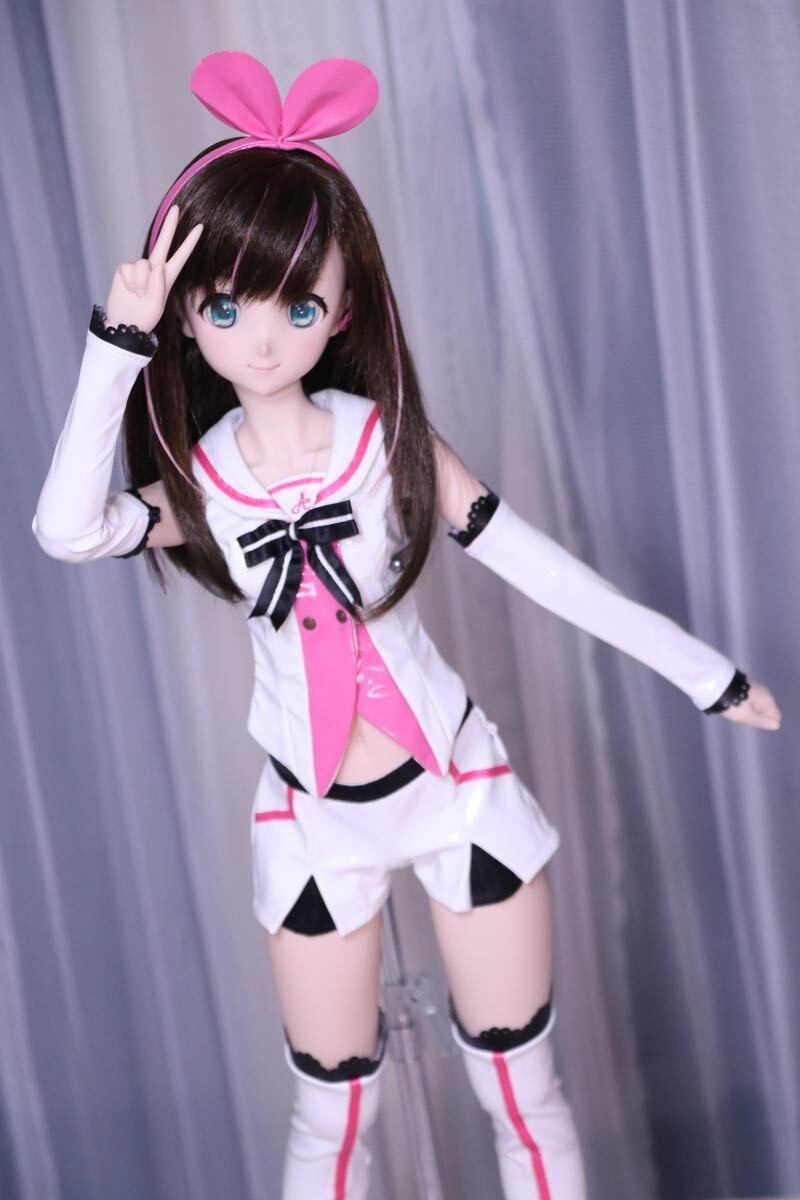 Volks Dollfie Dream DDS Kizuna Ai Sister virtual YouTuber Limited