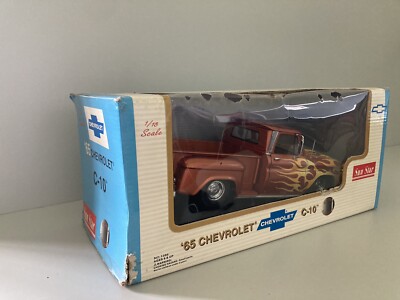 1:18 Die Cast Sun Star Classic '65 Chevrolet C-10 Stepside