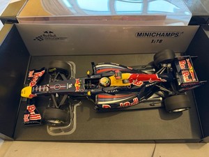 Rb7 Vettel | eBay