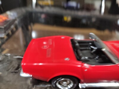 Revell 1969 Corvette StingRay Convertible 1:18 scale DieCast Car