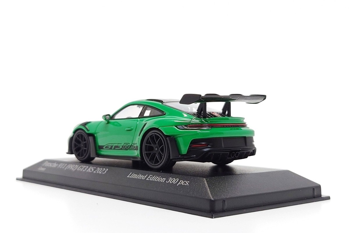 Minichamps 1:43 Porsche 911 GT3 RS (992) in Python Green | eBay