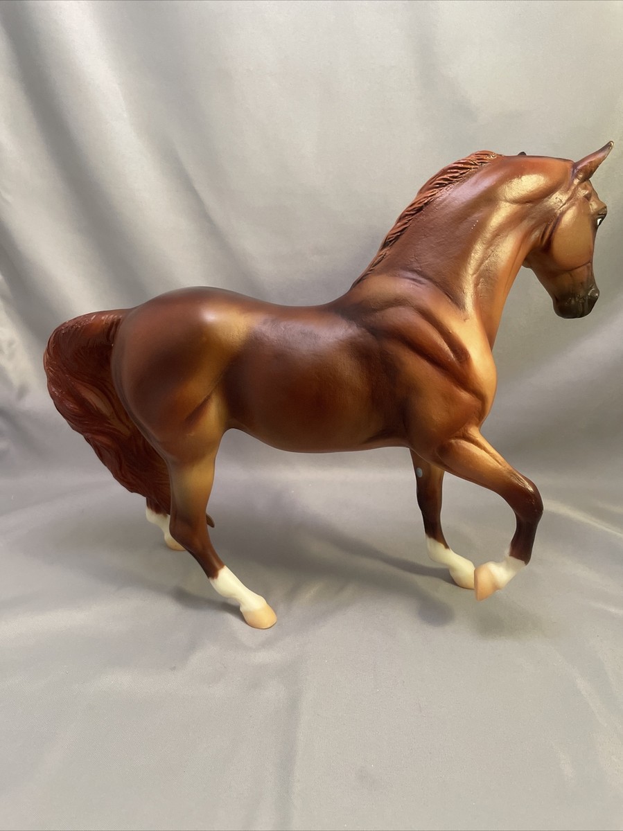 Breyer Horse 1409 Shaded Chestnut Marabella 2010-2013 Let's Go