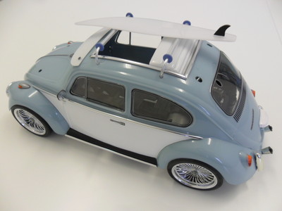 Kamtec Tamiya repro M-Chassis VW Beetle Cal Look 1:10 238mm Lexan