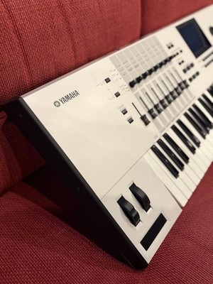 Yamaha Motif XF7 Keyboard Synthesizer for sale online | eBay