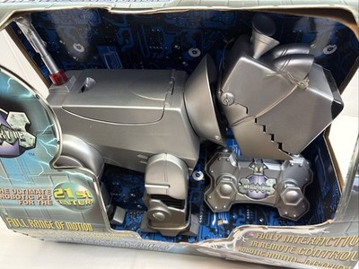 WOW Wee Original Mega-byte The Hound Droid Robot Vintage 1999 No