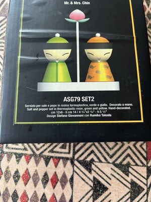 A Di Alessi Mr & Mrs Chin Salt & Pepper Shakers National Palace