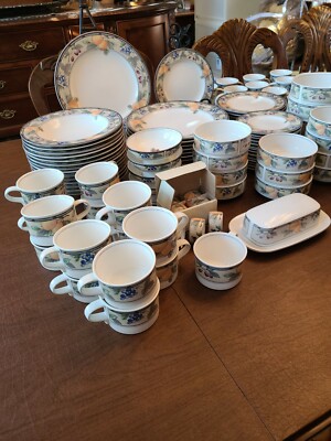 Mikasa Intaglio CAC29 Garden Harvest Dinnerware Plates Bowls Cups