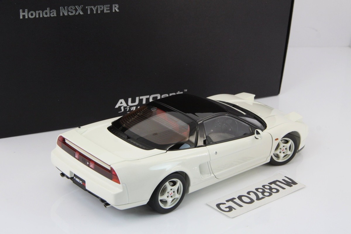 AUTOart 1:18 scale HONDA NSX Type R(NA1) 1992 Champion White 73296