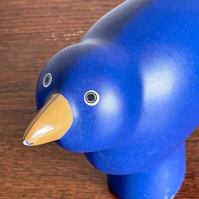 Vintage ARABIA Parvi Lisa Bird Figurine by Howard Smith, Blue