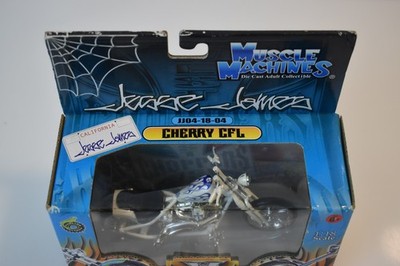 Jesse James West Coast Choppers Cherry CFL White 1:18 Scale Muscle