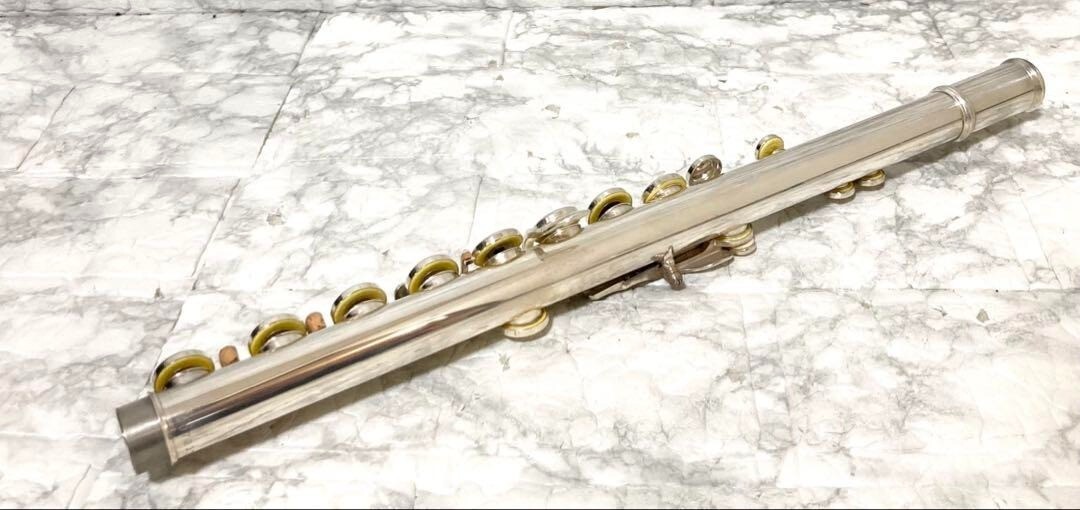 YAMAHA ESTABLISHED IN 1887 Flute YFL-514 Head: Silver 925 Made in